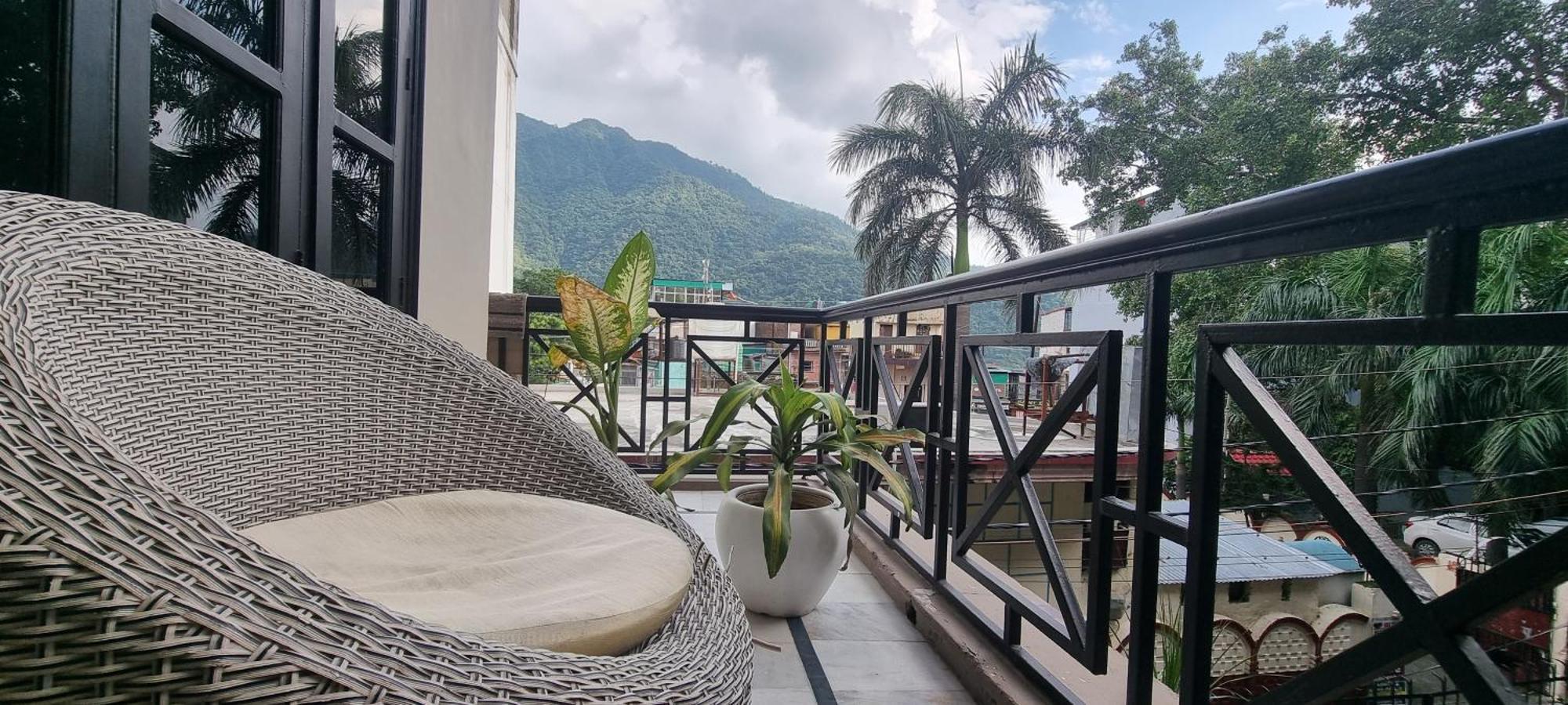 Praana Wellness Resort By Around Stays Rishīkesh 외부 사진