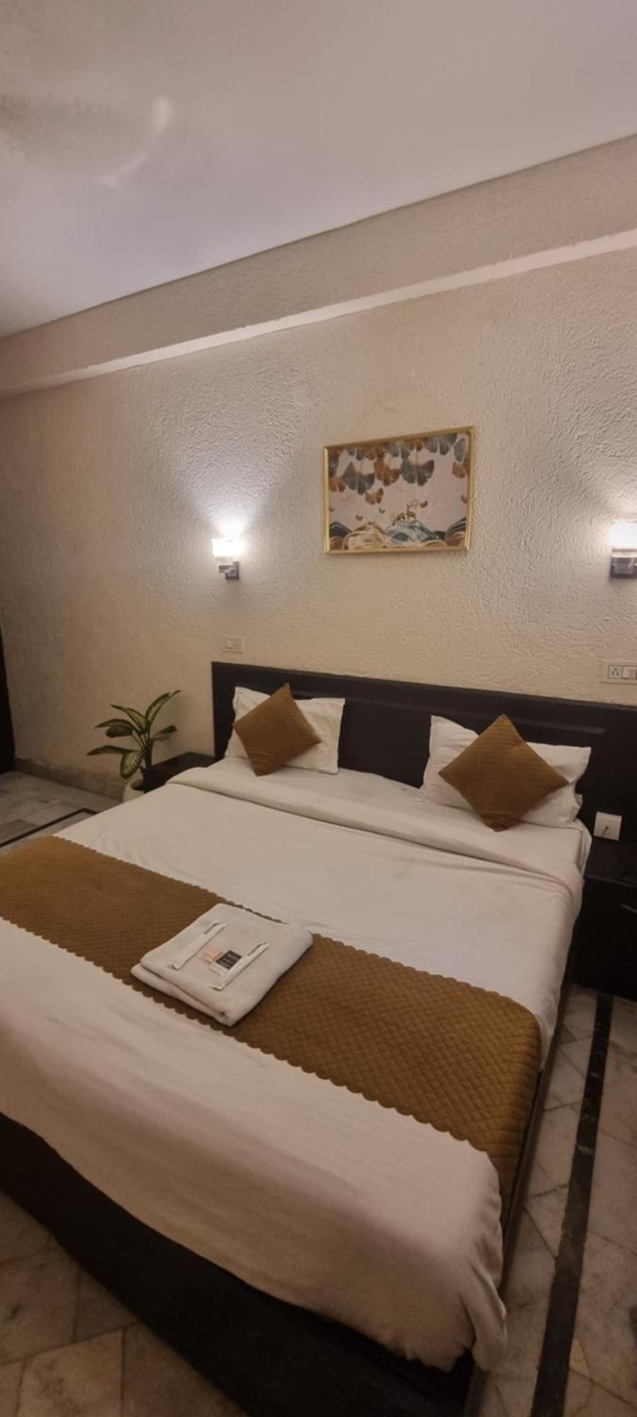 Praana Wellness Resort By Around Stays Rishīkesh 외부 사진